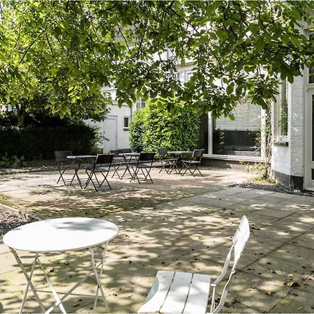Child Favorite Coach House City Villa Tilburg Exterior photo